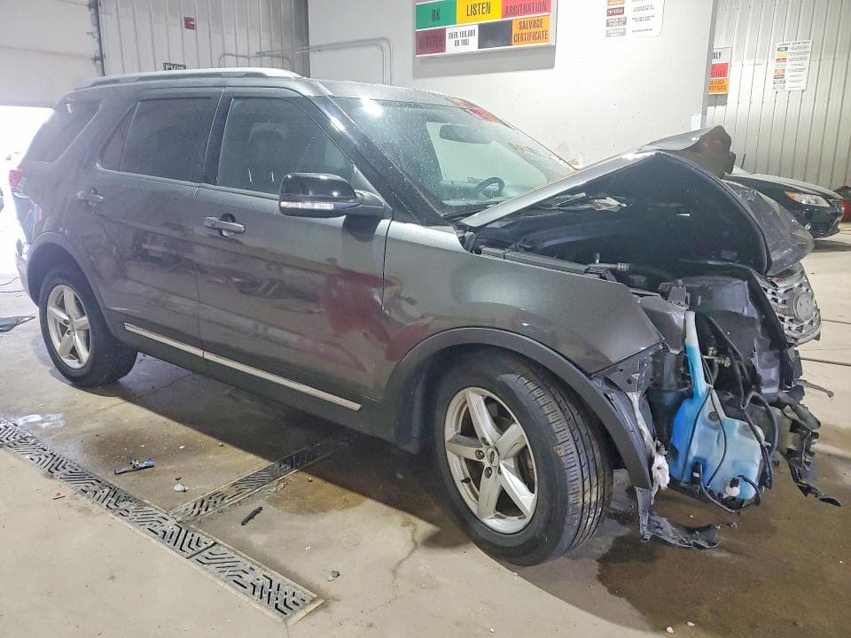 2018 FORD EXPLORER XLT 4