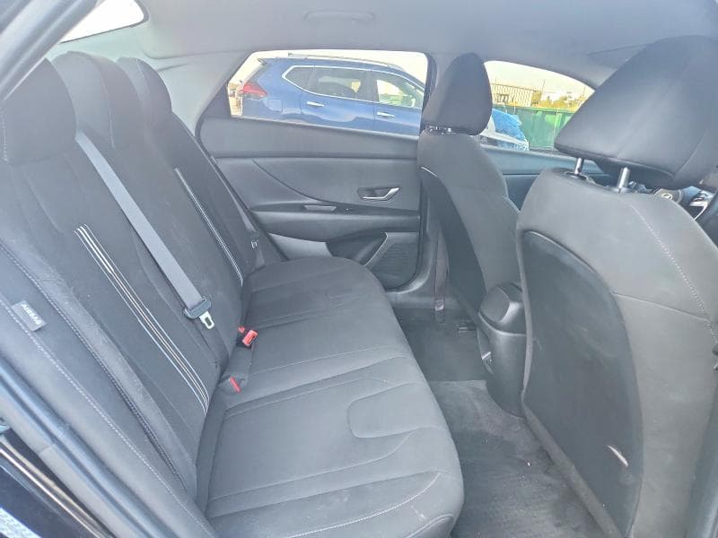 2024 HYUNDAI ELANTRA SEL 10