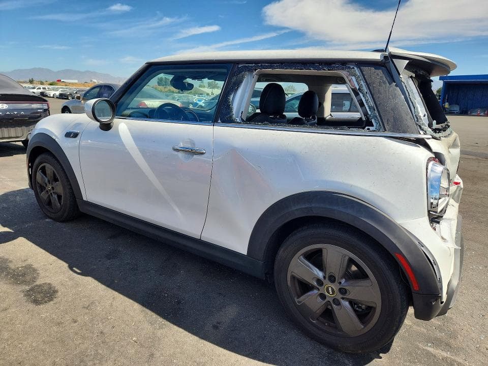 2024 MINI COOPER SE 2