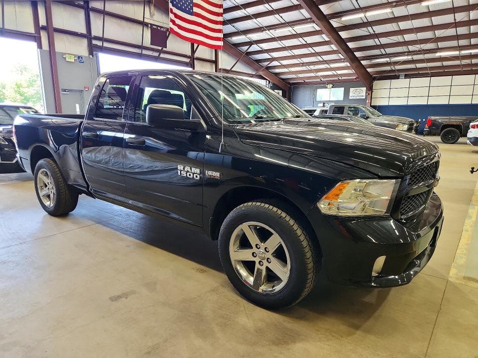 2018 RAM 1500 ST 4
