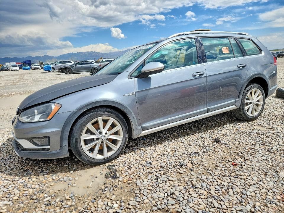 2017 VOLKSWAGEN GOLF ALLTRACK S