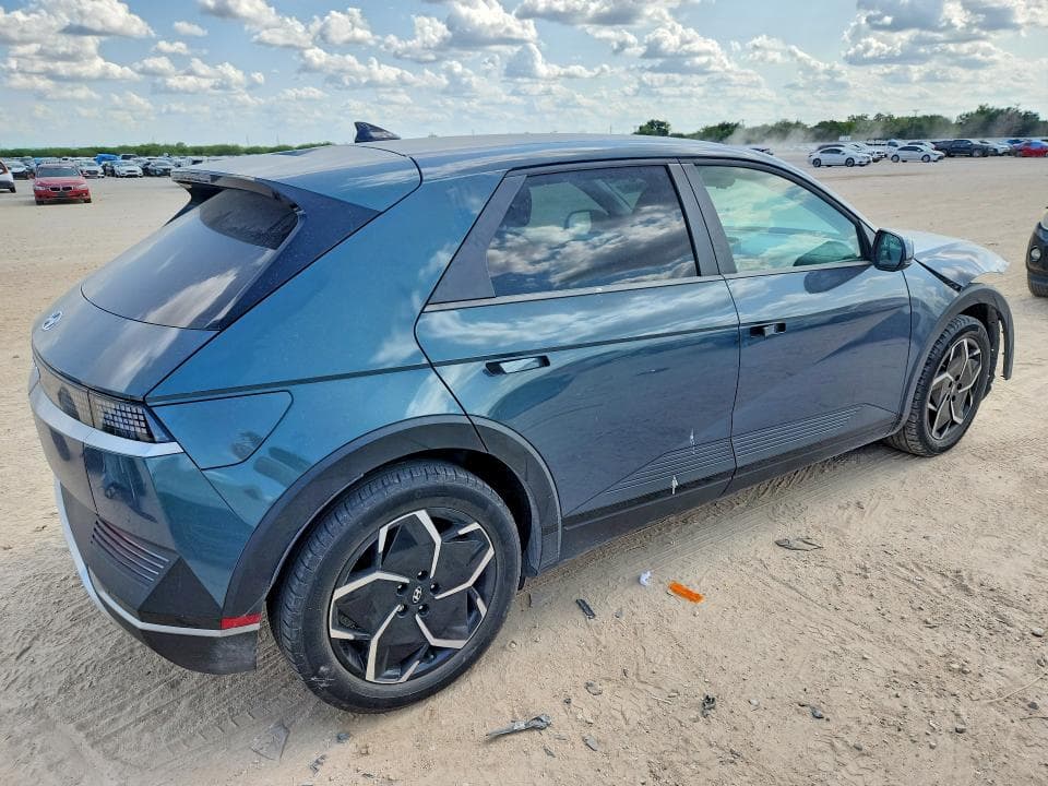 2024 HYUNDAI IONIQ 5 SEL 3