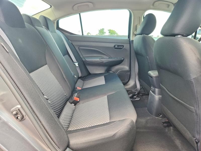 2021 NISSAN VERSA S 10