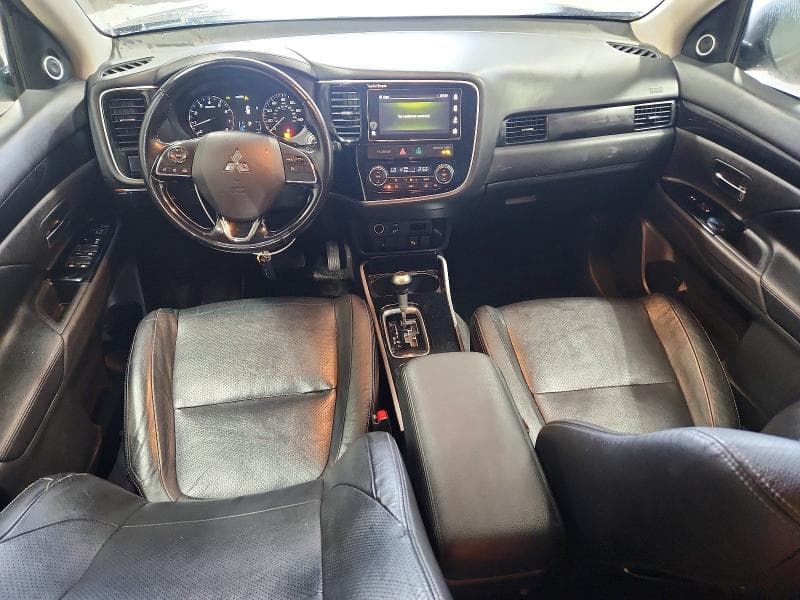 2017 MITSUBISHI OUTLANDER SE 8