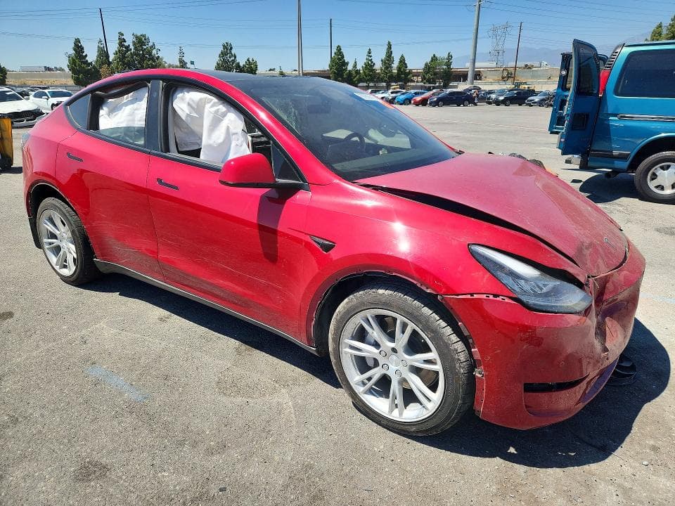 2021 TESLA MODEL Y 4