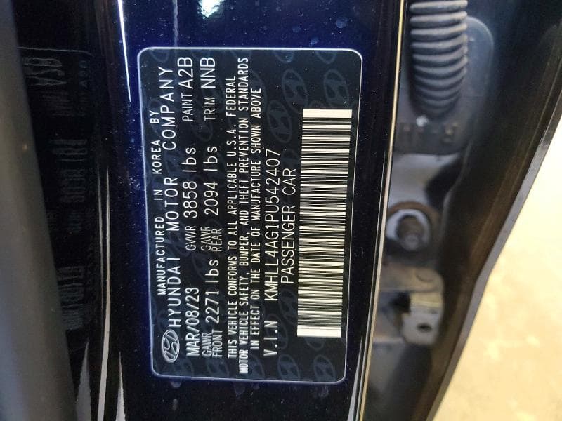 2023 HYUNDAI ELANTRA SE 12