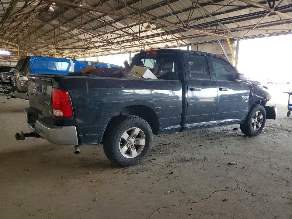 2019 RAM 1500 CLASSIC SLT 3