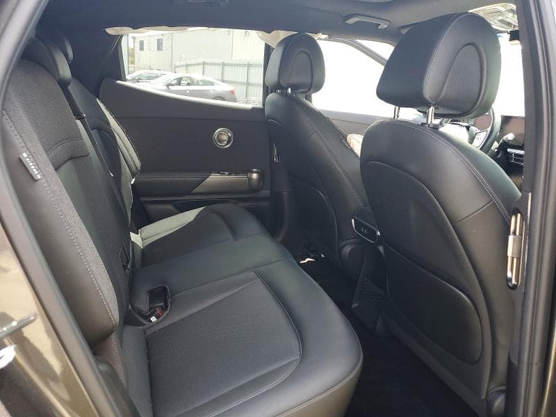 2024 GENESIS GV60 STANDARD 10