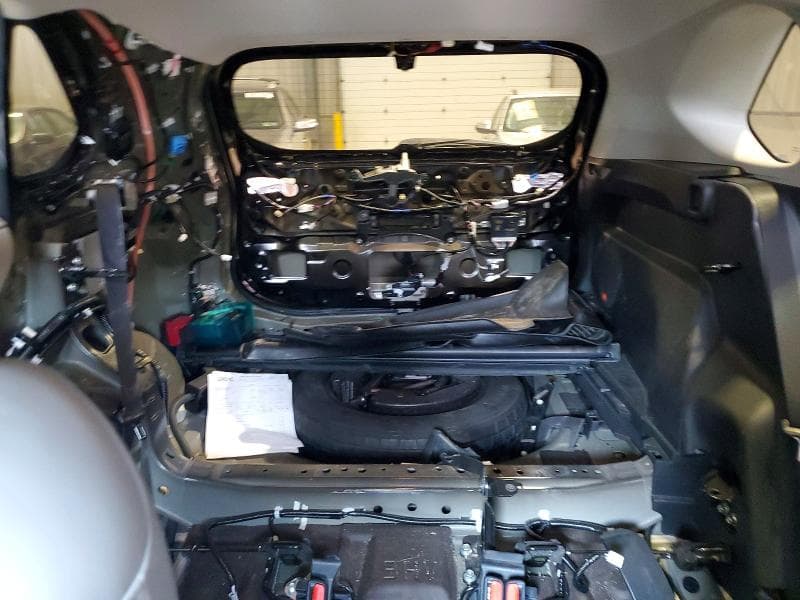 2019 TOYOTA RAV4 LIMITED 10