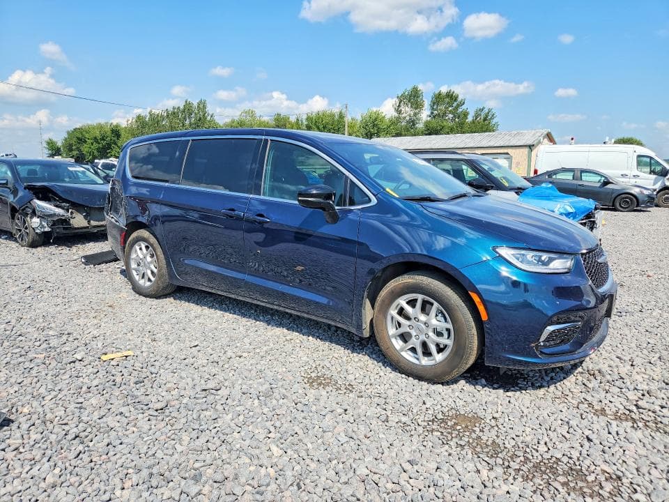 2025 CHRYSLER PACIFICA SELECT 4