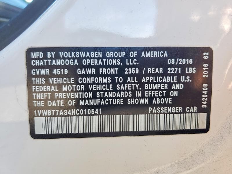 2017 VOLKSWAGEN PASSAT SE 13