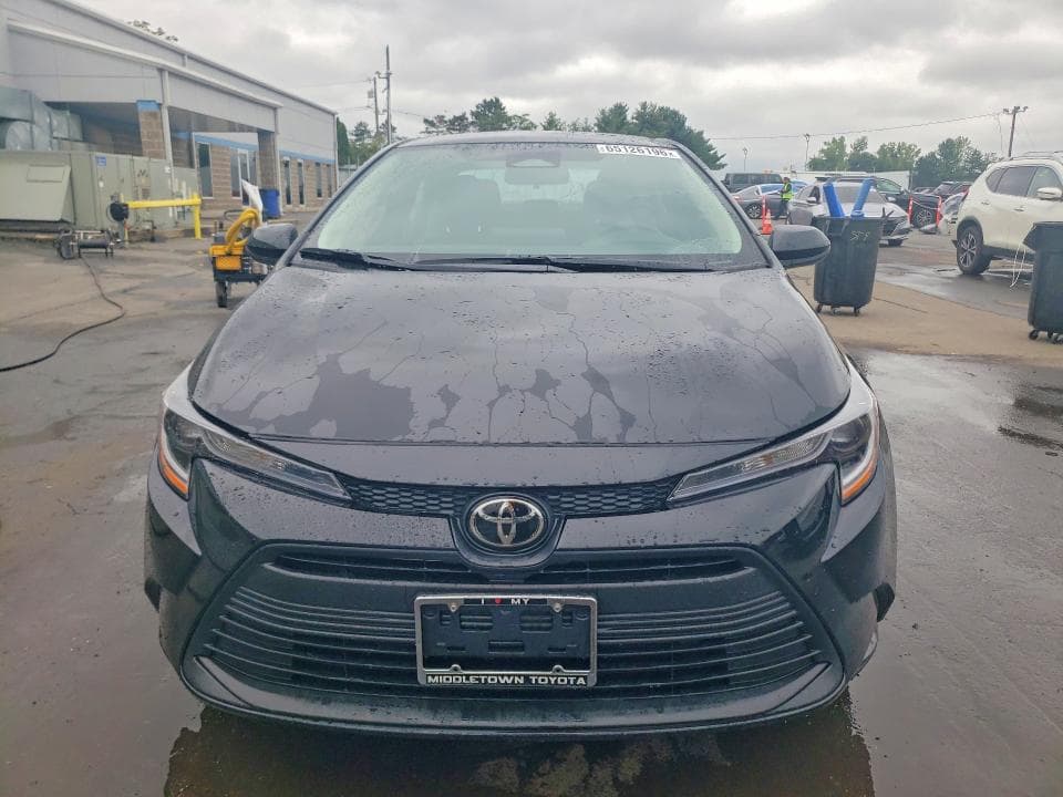 2025 TOYOTA COROLLA LE 5