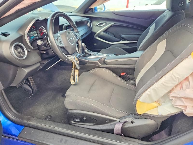 2017 CHEVROLET CAMARO LT 7