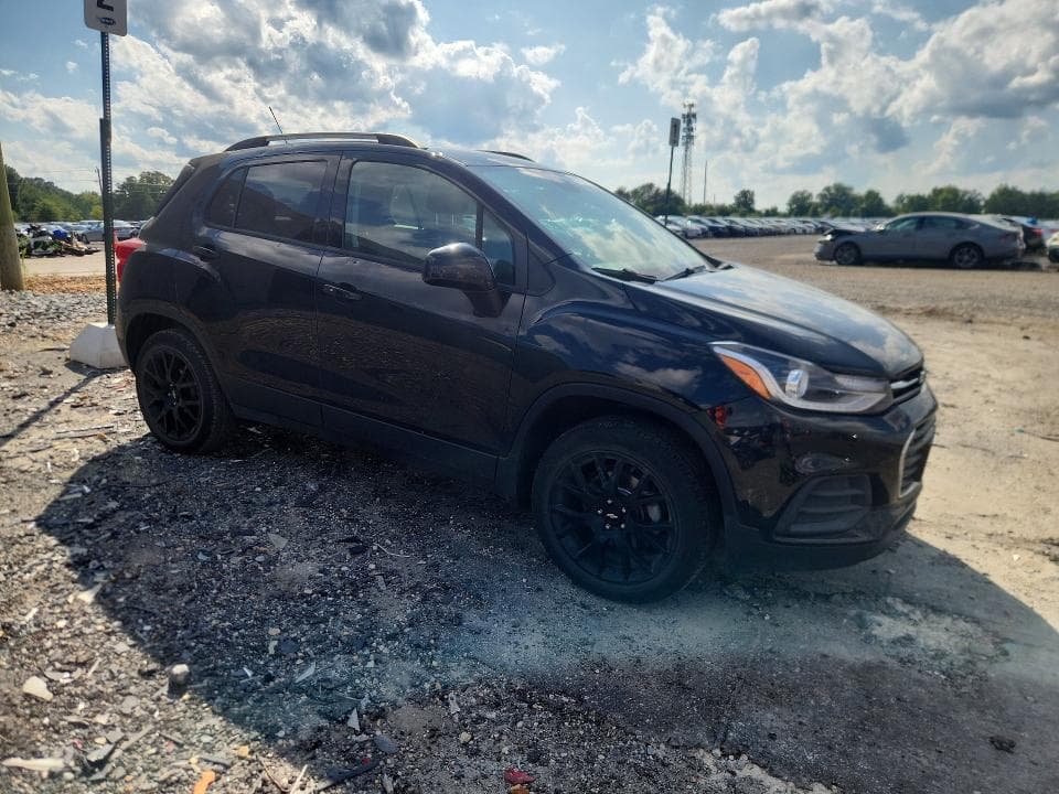 2022 CHEVROLET TRAX 1LT 4