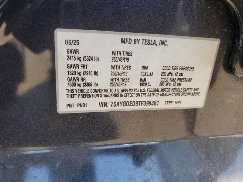 2026 TESLA MODEL Y 12