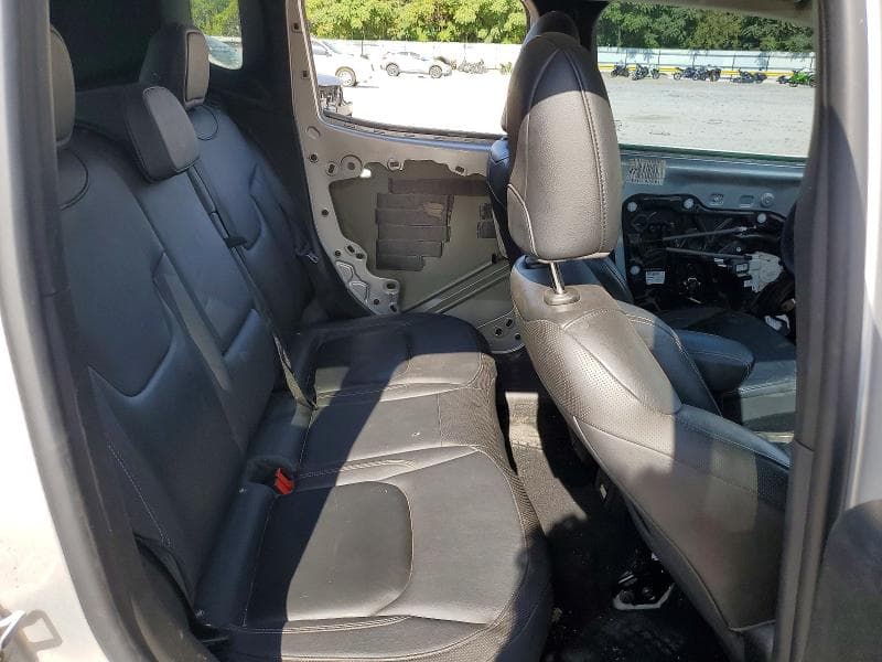 2017 JEEP RENEGADE LIMITED 10
