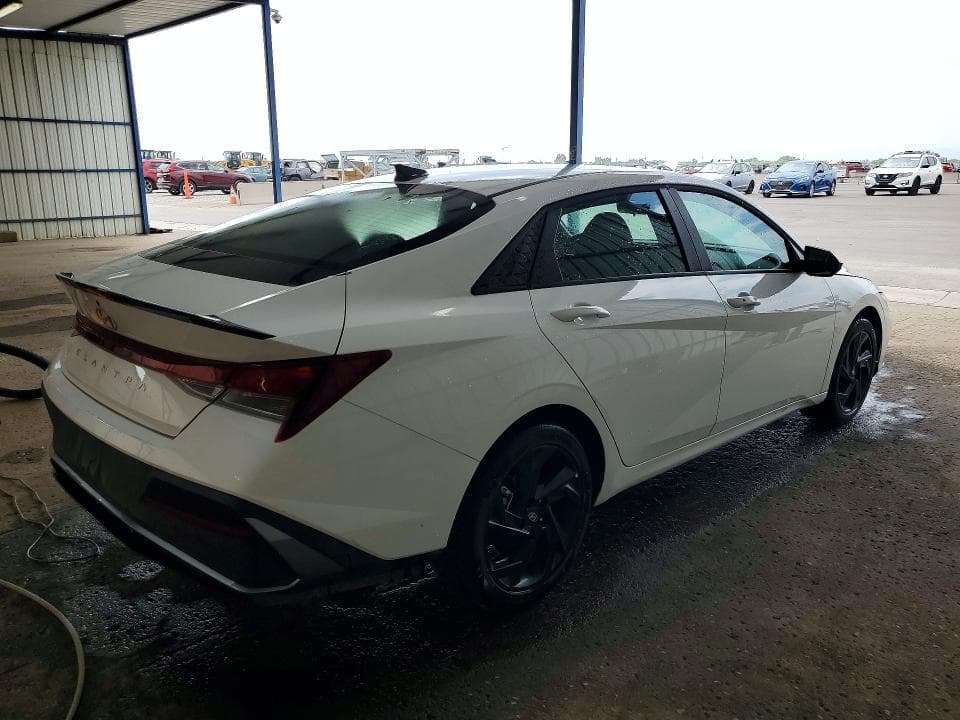 2026 HYUNDAI ELANTRA SEL SPORT 3