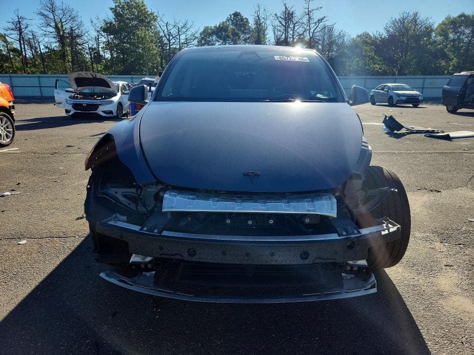 2023 TESLA MODEL Y 5