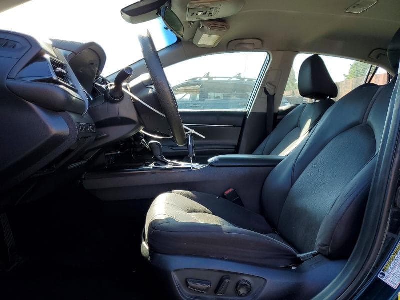 2019 TOYOTA CAMRY LE 7