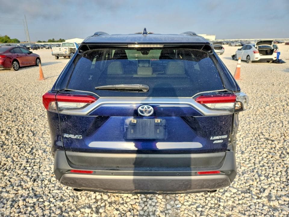 2021 TOYOTA RAV4 LIMITED 6