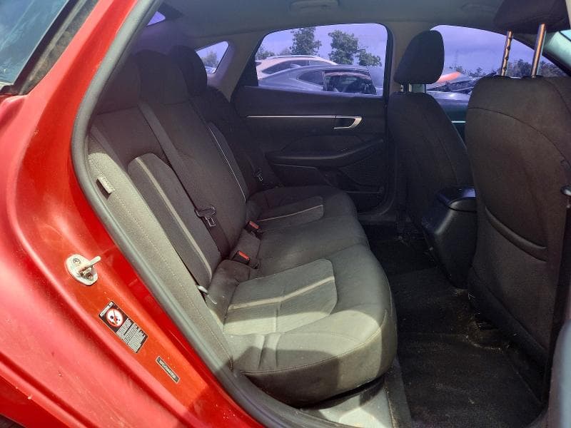 2021 HYUNDAI SONATA SE 10