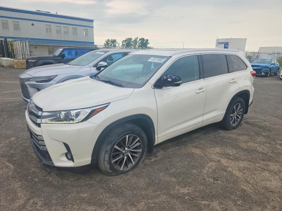 2018 TOYOTA HIGHLANDER XLE
