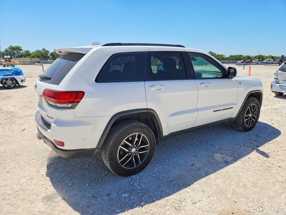 2017 JEEP GRAND CHEROKEE TRAILHAWK 3