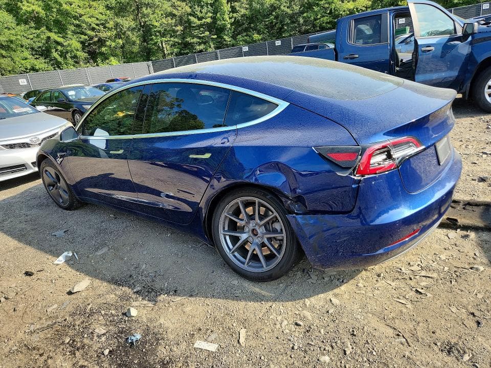 2019 TESLA MODEL 3 2