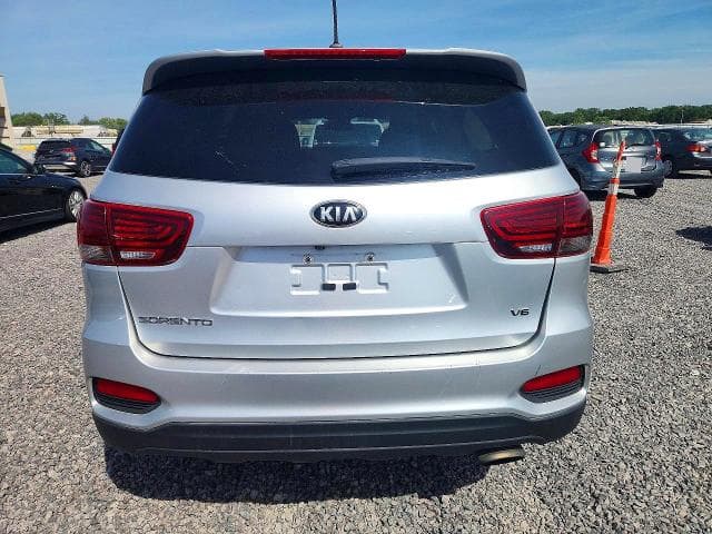 2020 KIA SORENTO S 6