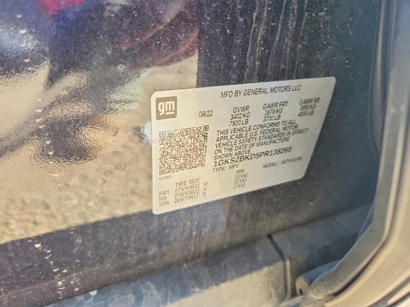 2023 GMC YUKON SLT 12