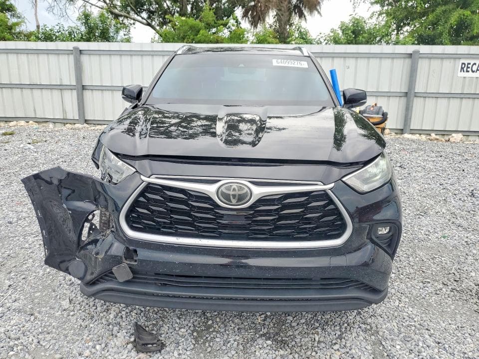 2020 TOYOTA HIGHLANDER XLE 5