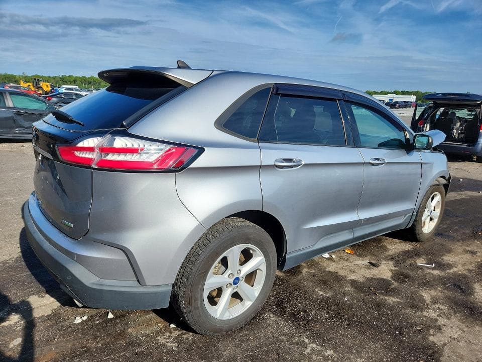 2020 FORD EDGE SE 3