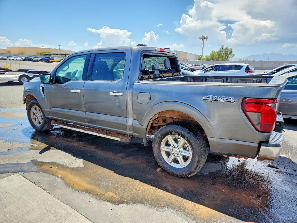 2025 FORD F150 XLT 2