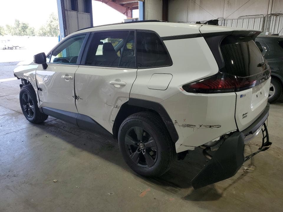 2026 TOYOTA RAV4 LE 2