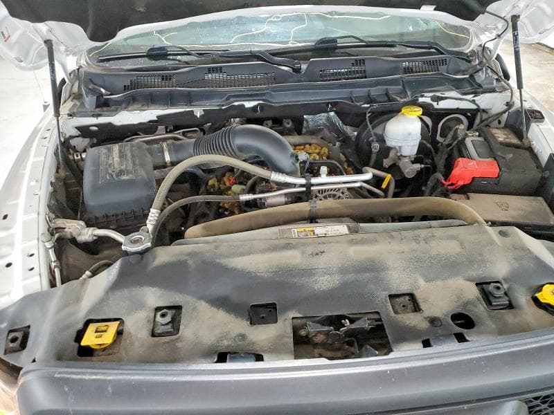 2022 RAM 1500 CLASSIC SLT 11