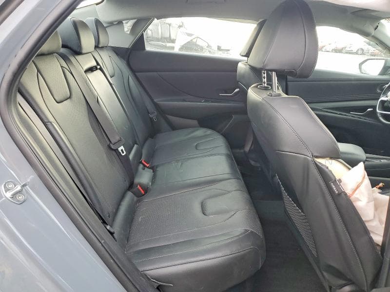2023 HYUNDAI ELANTRA LIMITED 10