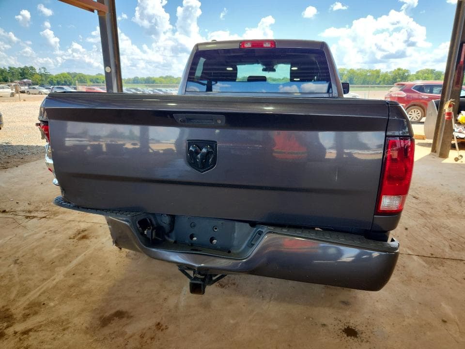 2018 RAM 1500 ST 6