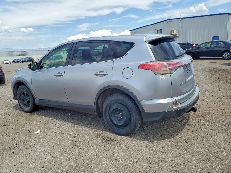 2018 TOYOTA RAV4 LE 2