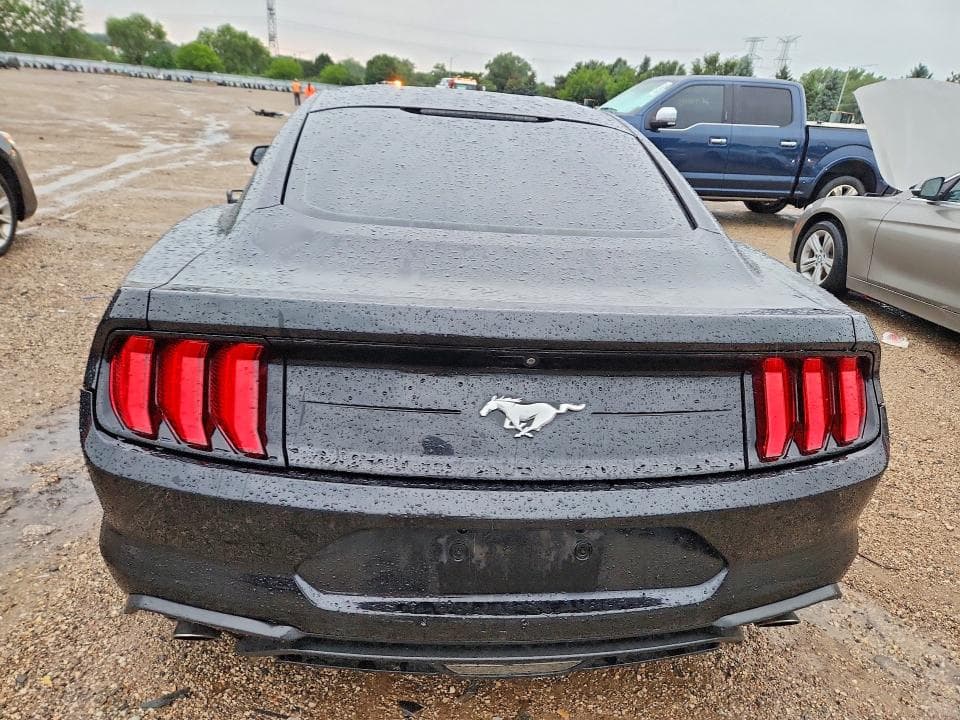 2018 FORD MUSTANG 6