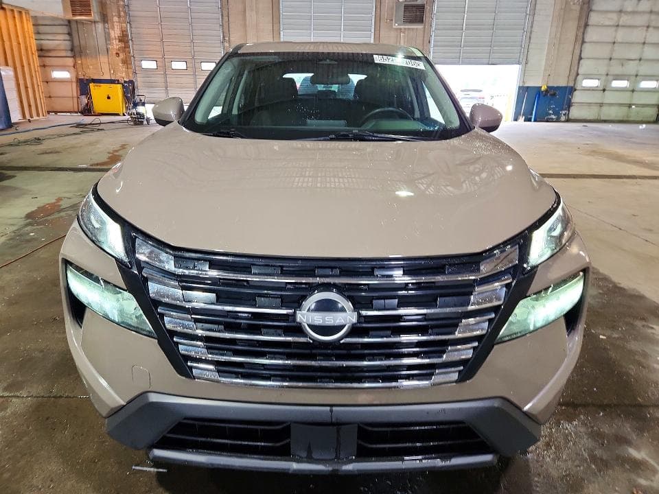 2025 NISSAN ROGUE SV 5