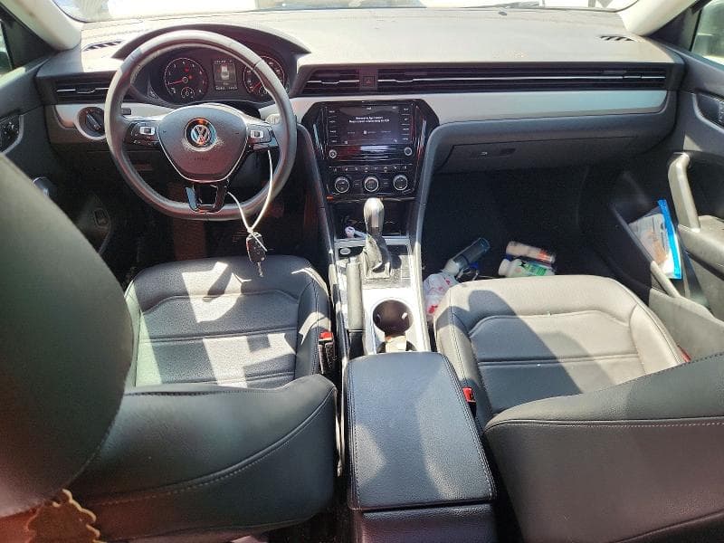 2021 VOLKSWAGEN PASSAT SE 8