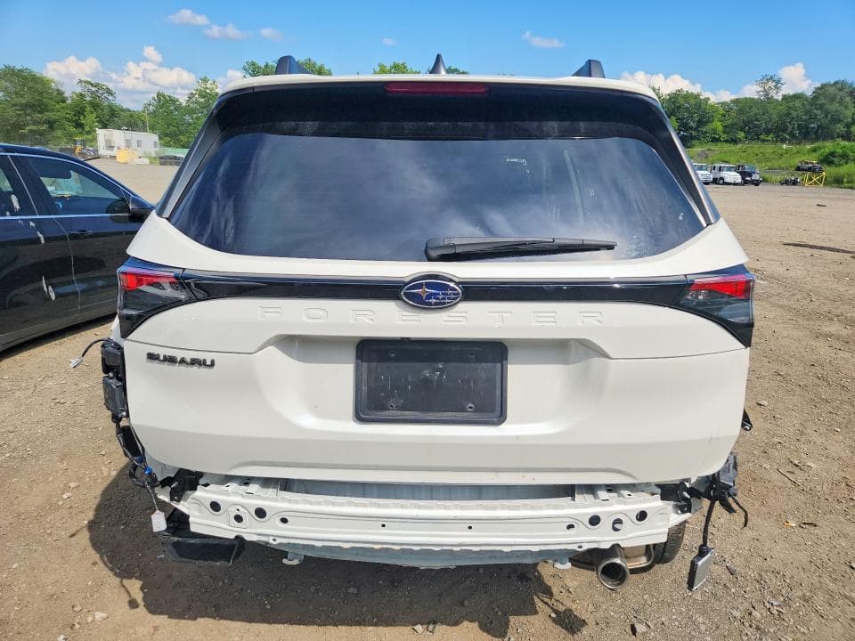 2025 SUBARU FORESTER LIMITED 6