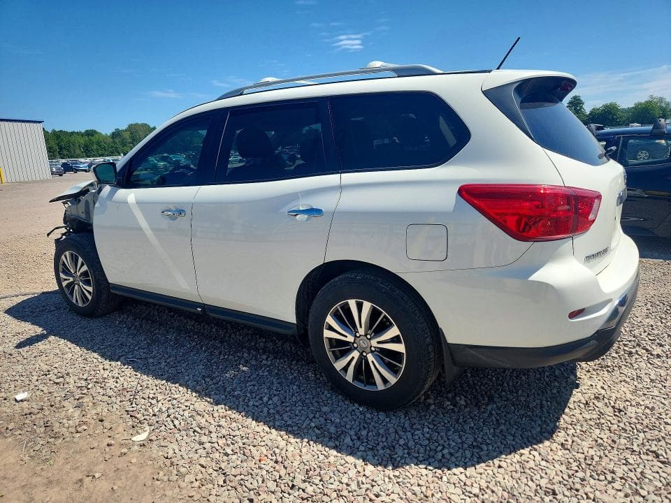 2018 NISSAN PATHFINDER S 2