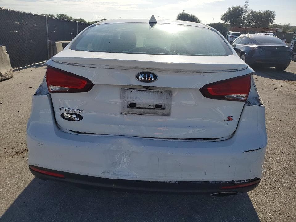 2018 KIA FORTE S 6