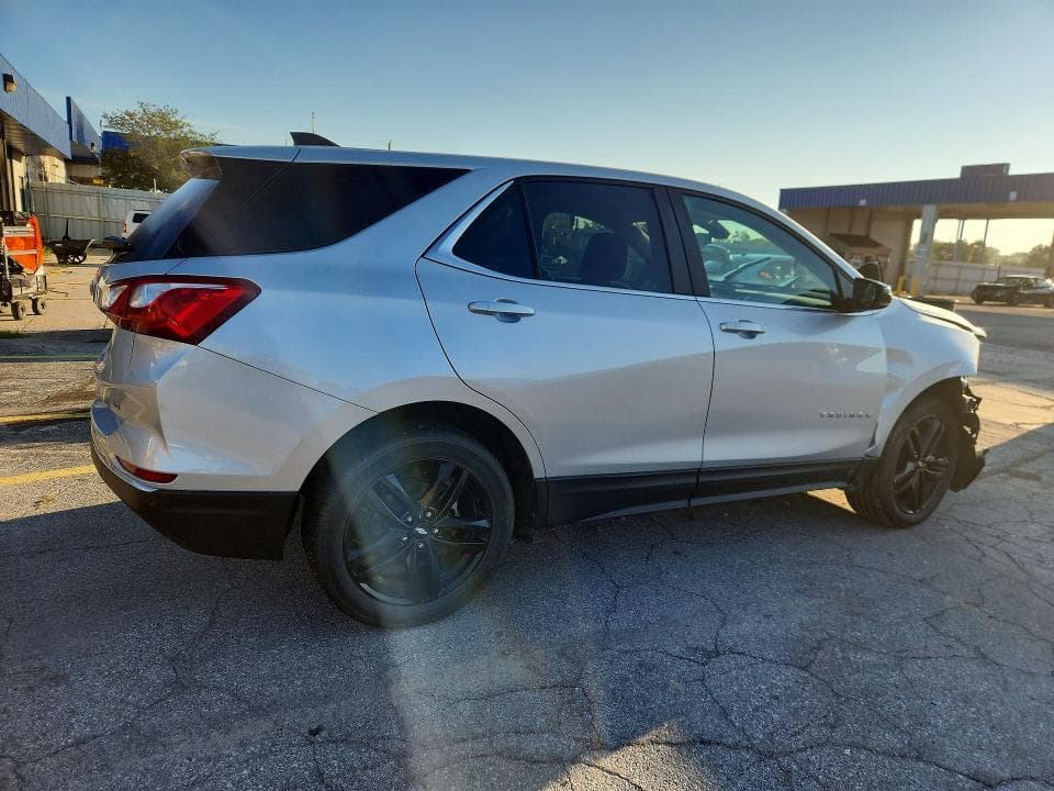 2021 CHEVROLET EQUINOX LT 3