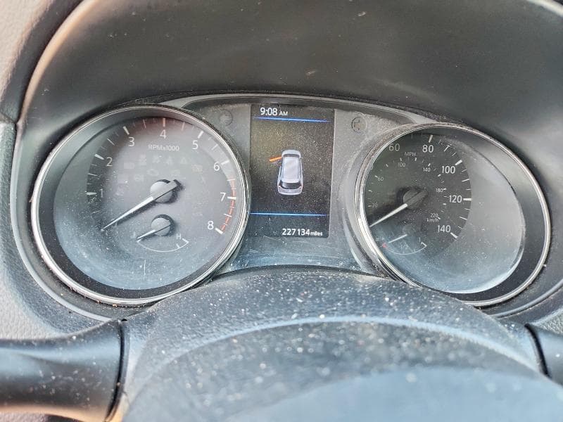 2018 NISSAN ROGUE SV 9