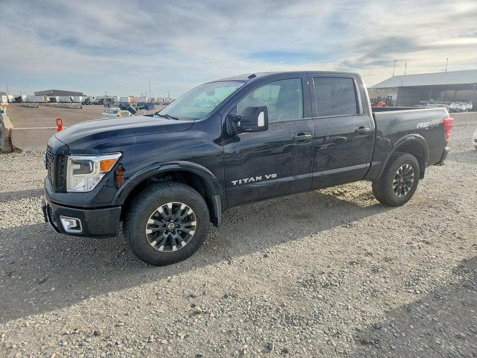 2018 NISSAN TITAN PRO-4X - 1