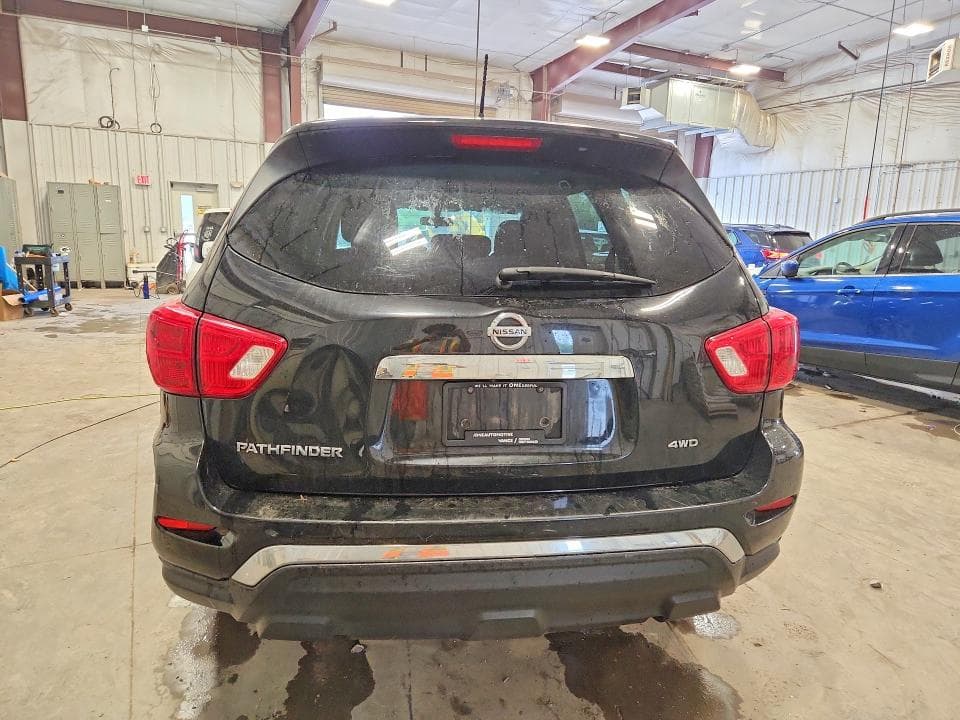 2018 NISSAN PATHFINDER S 6
