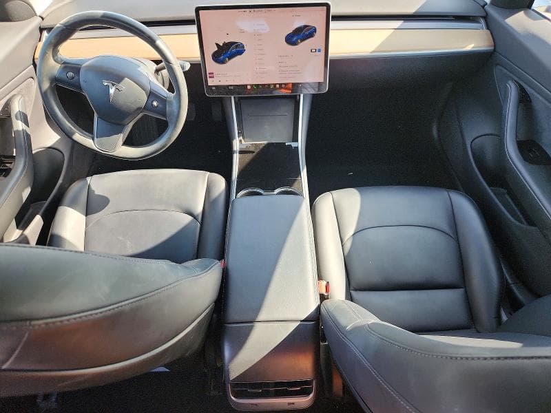2018 TESLA MODEL 3 8