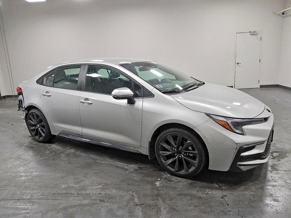 2026 TOYOTA COROLLA SE 4